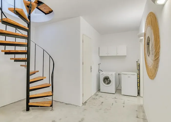 Casa Lina Large Apartment, Access * باروس