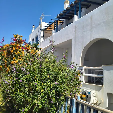 Appartement Casa Lina Large Apartment, Access Alikí
